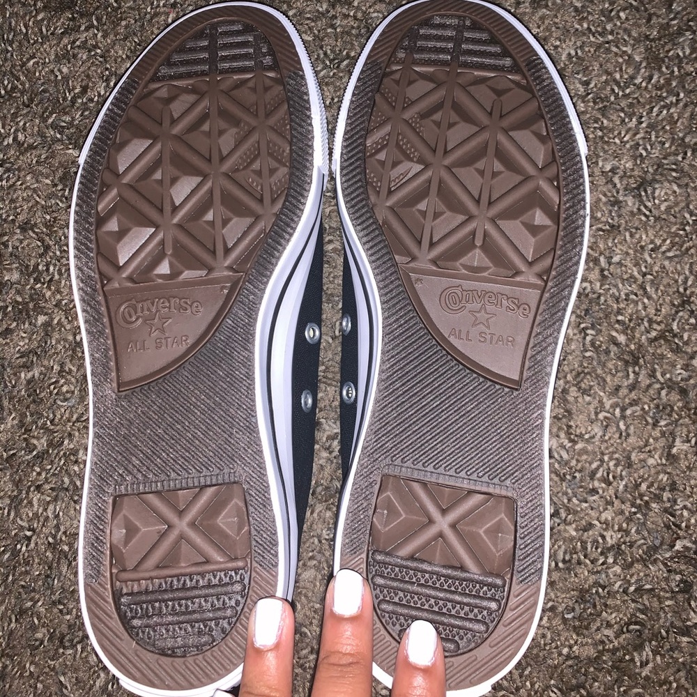 converse - Picture 3 of 4